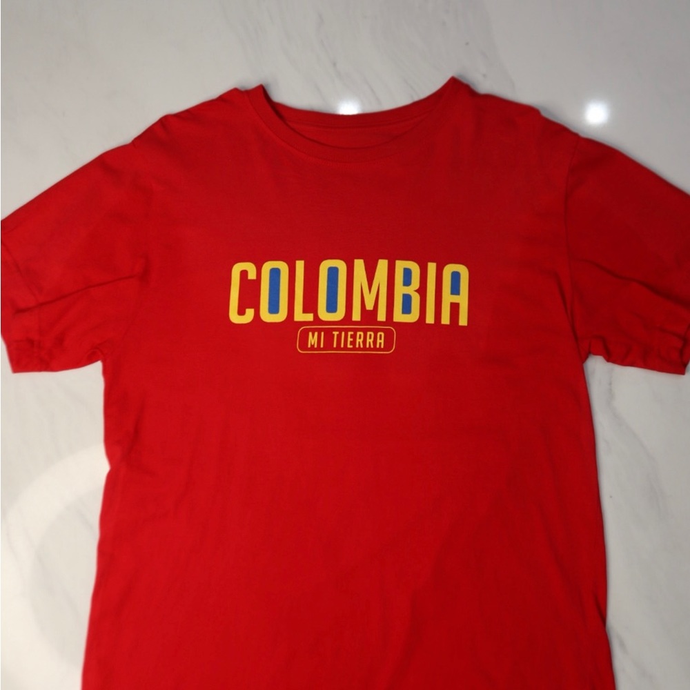 Columbia T-shirt